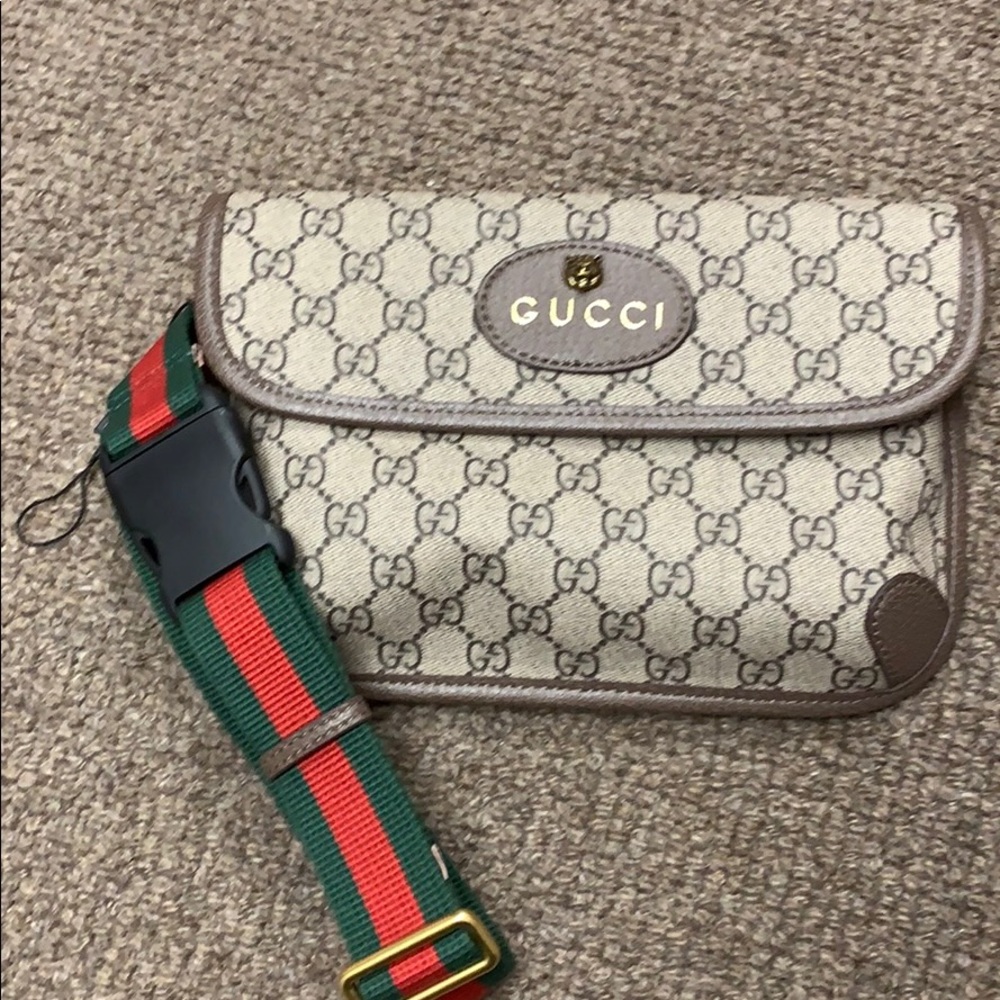 Gucci’s belt bag